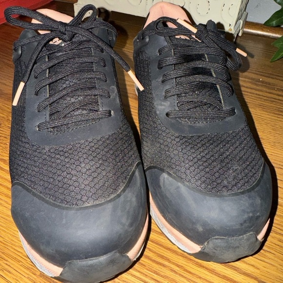 Timberland Women Anti-Fatigue Steel-toed black/pink shoe size 8.5 - Picture 5 of 8